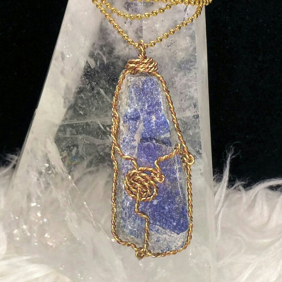 BIG CRYSTALS! Handcrafted Wire Wrapped Necklaces - Picture 16 of 16